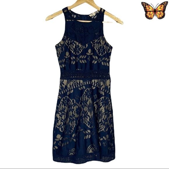 REBELLION Sleeveless Lace Overlay Dress Size Small - Picture 1 of 11